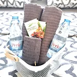 Beachside Comfort - 2br Apt,5 Min To The شقة لارنكا