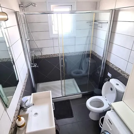 דירה Beachside Comfort - 2br Apt,5 Min To The לרנקה