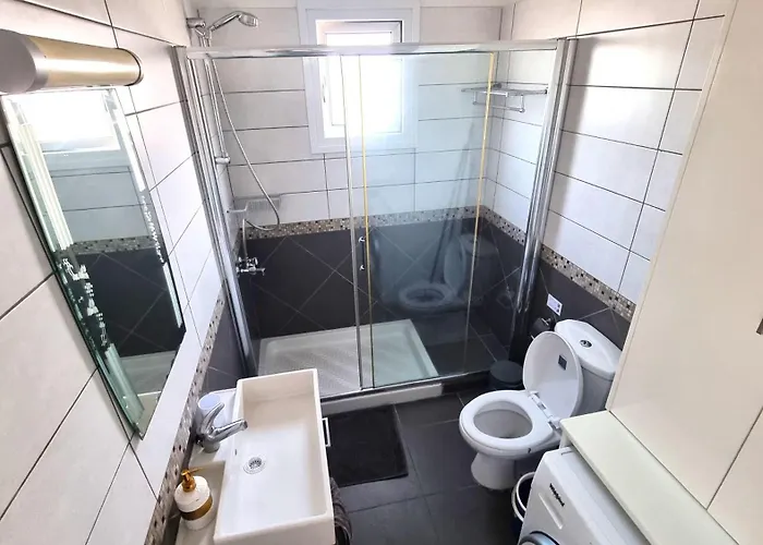 Appartamento Beachside Comfort - 2br Apt,5 Min To The Larnaca