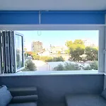 Beachside Comfort - 2br Apt,5 Min To The